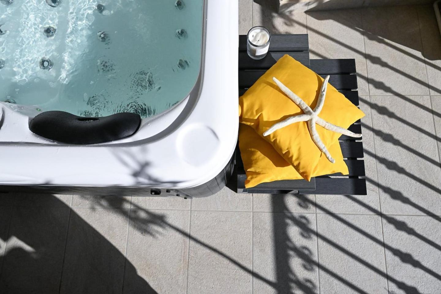 Fl 3 Ta'Lonza Luxury With Hot Tub By Homely Mellieħa Екстериор снимка