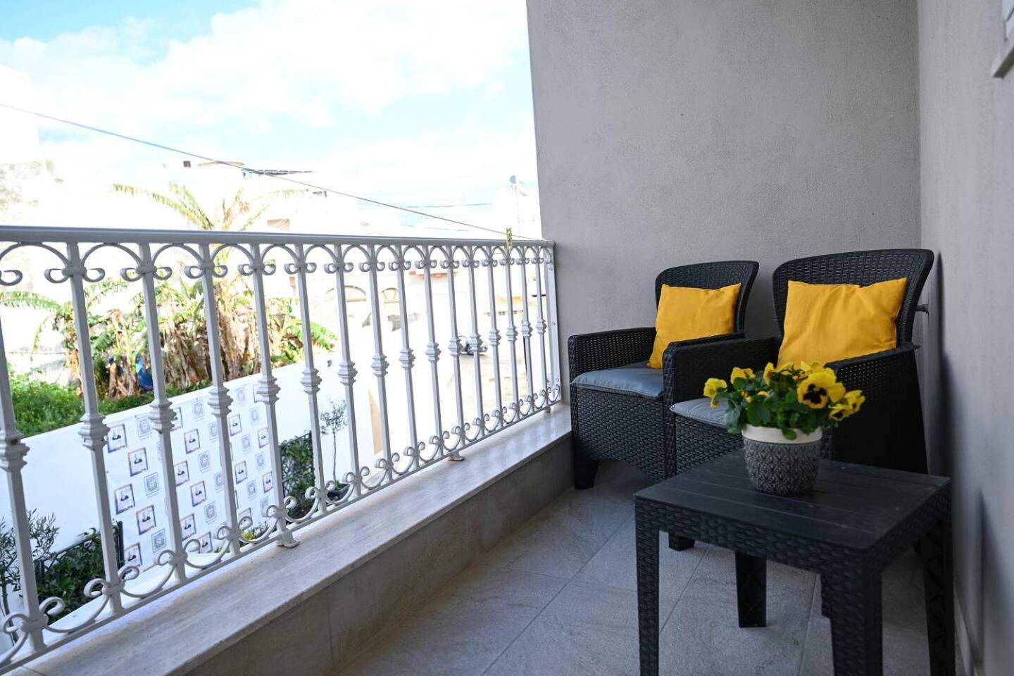 Fl 3 Ta'Lonza Luxury With Hot Tub By Homely Mellieħa Екстериор снимка